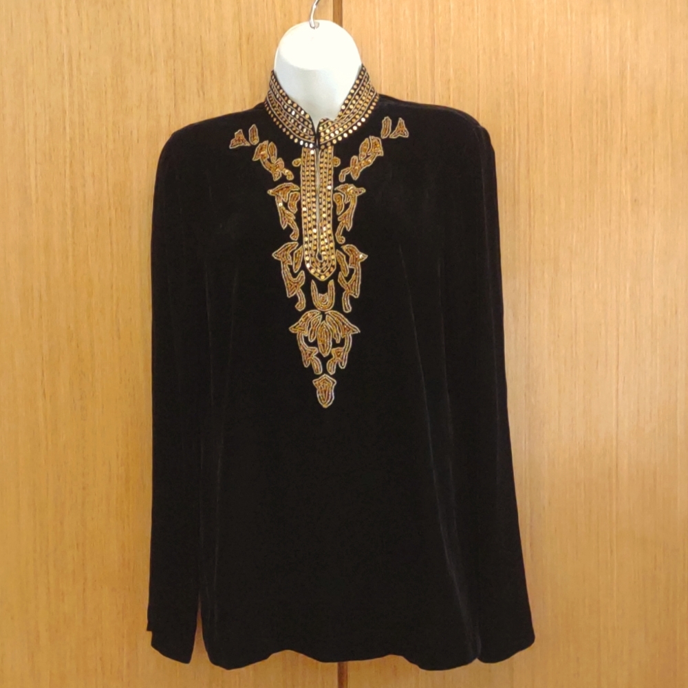 🎉🎉Party Top. NWOT INC SZ 8 LS Black/Gold Velour Tunic.